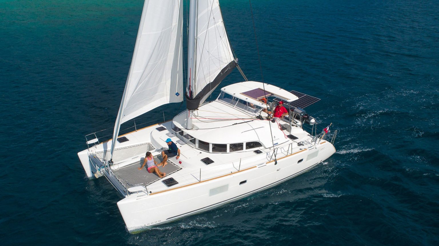 lagoon 380 sailing catamaran